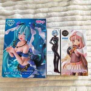 JAPANESE FIGURE 3 LOT SALE